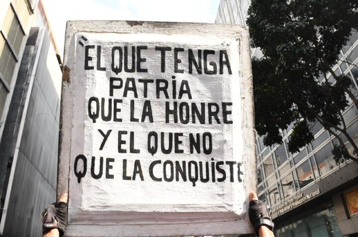 Informe fotográfico | Miles de venezolanos exigen con una gran marcha en Caracas la libertad de Maduro