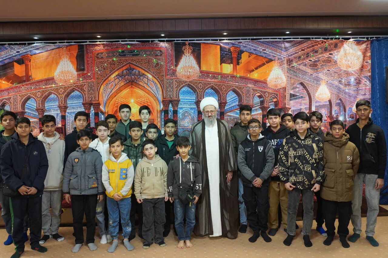 آیت‌الله فقیهی: شما نوجوانان با تخصص و تعهدتان، آینده‌داران نظام مقدس اسلامی خواهید بود