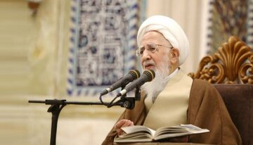 দায়িত্বশীলদের উচিত দূরদর্শিতা ও প্রজ্ঞার মাধ্যমে জনগণের সমস্যার সমাধান করা