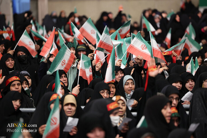 Foto / İmam Hamanei'nin Kum Halkıyla Görüşmesinden Kareler