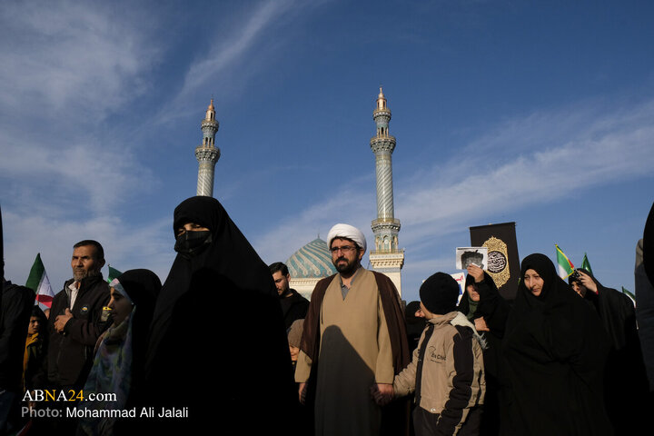 Foto / Kum'da 12 Ocak 2026 Amerika ve Sinizm Karşıtı Halk Yürüyüşünden Kareler
