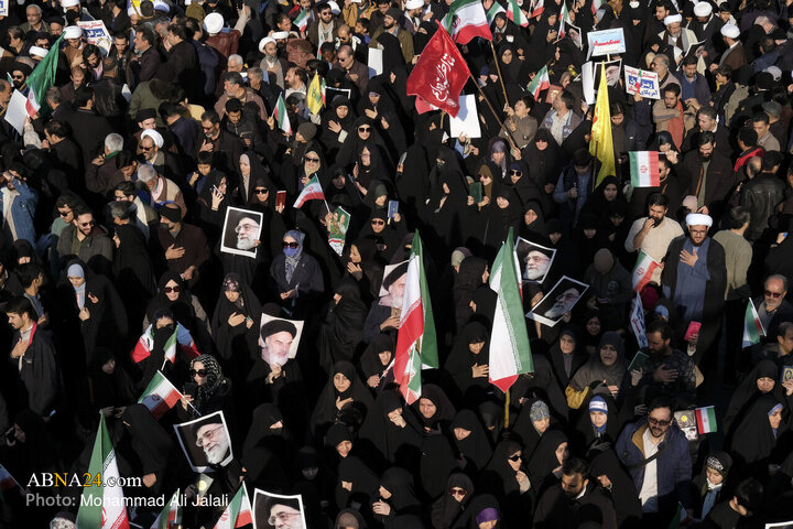 Foto / Kum'da 12 Ocak 2026 Amerika ve Sinizm Karşıtı Halk Yürüyüşünden Kareler