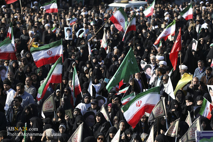 Foto / Kum'da 12 Ocak 2026 Amerika ve Sinizm Karşıtı Halk Yürüyüşünden Kareler