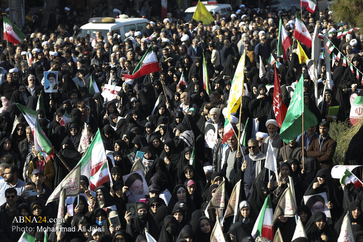 Foto / Kum'da 12 Ocak 2026 Amerika ve Sinizm Karşıtı Halk Yürüyüşünden Kareler