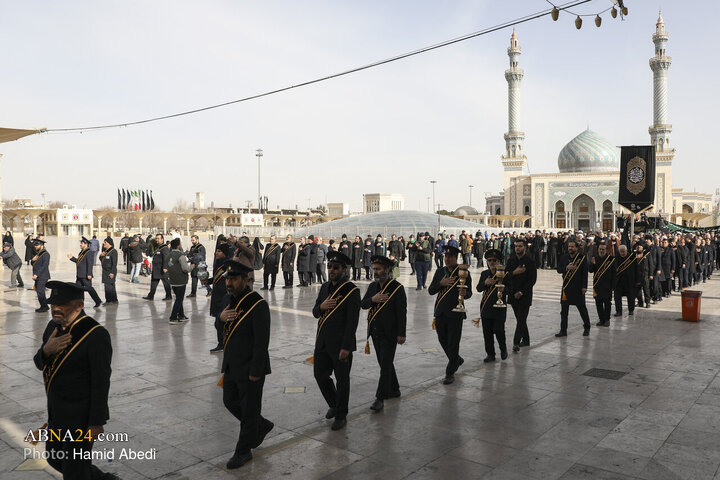 Foto / İmam Musa Kazım'ın (a.s) Şehdadet Gününde Hz Masume'nin ( Haremi Şerifinde Haram Hizmetçilerinin Matem Merasiminden Kareler