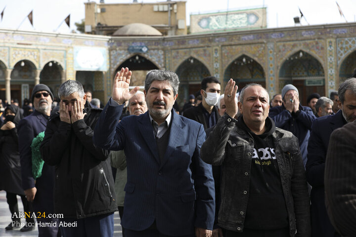 Foto / İmam Musa Kazım'ın (a.s) Şehdadet Gününde Hz Masume'nin ( Haremi Şerifinde Haram Hizmetçilerinin Matem Merasiminden Kareler