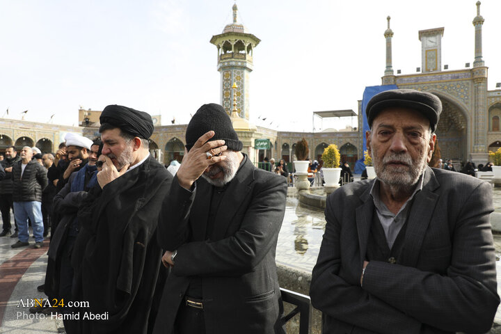 Foto / İmam Musa Kazım'ın (a.s) Şehdadet Gününde Hz Masume'nin ( Haremi Şerifinde Haram Hizmetçilerinin Matem Merasiminden Kareler