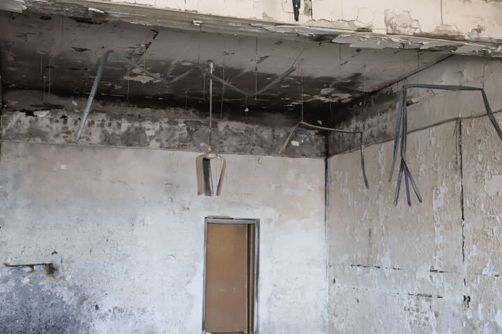 Foto / Kışkırtmacı ve Kargaşacıların Kur'an Başta Olmak Üzere 7 Bin Kitabı Yaktıklarına Dair Kesitler