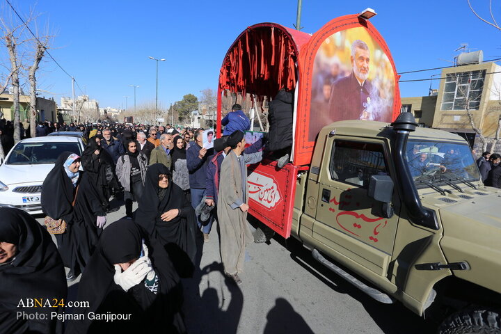 تشییع هفت شهید اغتشاشات اخیر در اصفهان