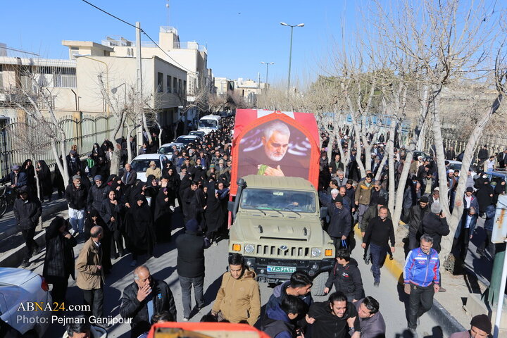 تشییع هفت شهید اغتشاشات اخیر در اصفهان