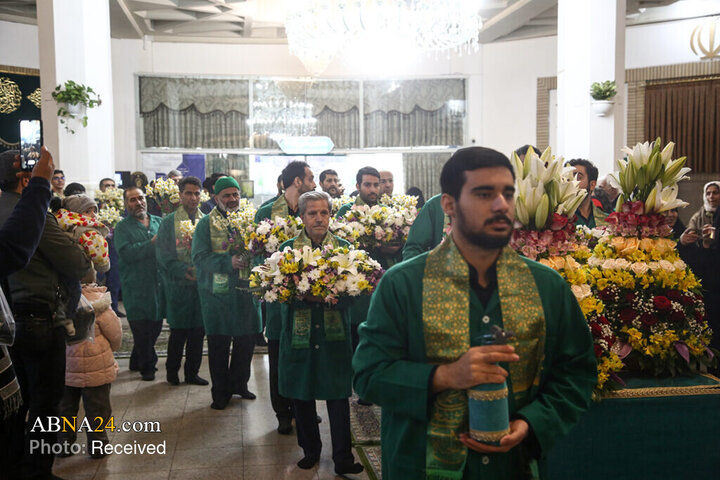Foto / Mebas Bayramı Münasebetiyle Kerimeyi Ehlibeyt'in (s.a) Haremi Şerifi Çiçeklerle Bezendi