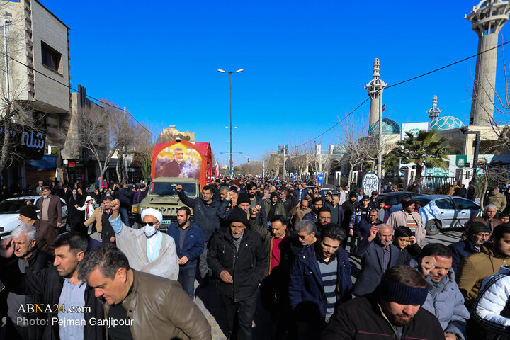 Foto / İsfahan'da 7 Güvenlik Şehidinin Teşyii Cenazesinden Kareler