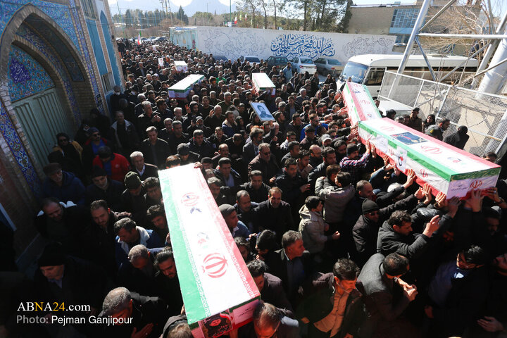 Foto / İsfahan'da 7 Güvenlik Şehidinin Teşyii Cenazesinden Kareler