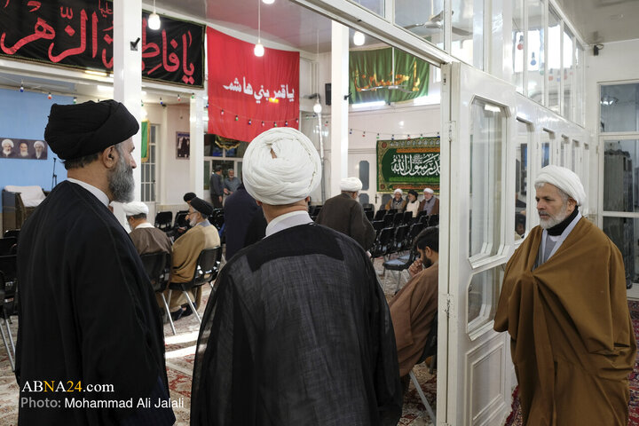 تقرير مصور/ احتفال تقليد العمامة للطلاب في يوم عيد المبعث النبوي الشريف