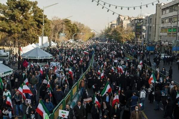 Национальная солидарность у площади Энгелаб, Тегеран