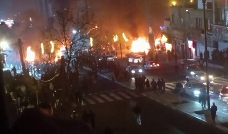 İran En Kötü Senaryolardan Başarıyla Çıktı