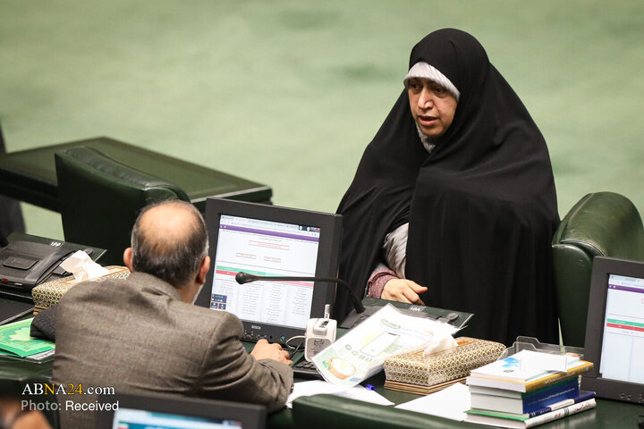 Foto /İran Meclisinden Kareler