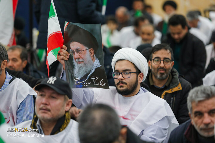 Foto / Cemkeran Mescidinde Ümmetin Velayetle Biatından Kareler