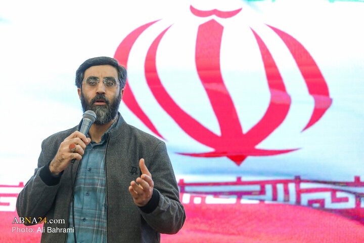 Foto / Cemkeran Mescidinde Ümmetin Velayetle Biatından Kareler