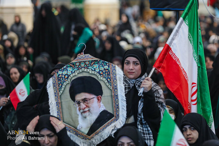 Foto / Cemkeran Mescidinde Ümmetin Velayetle Biatından Kareler