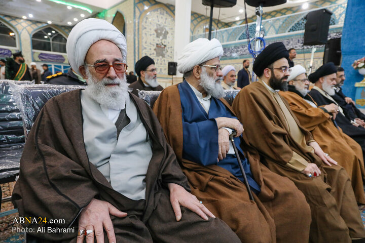 Foto / Cemkeran Mescidinde Ümmetin Velayetle Biatından Kareler