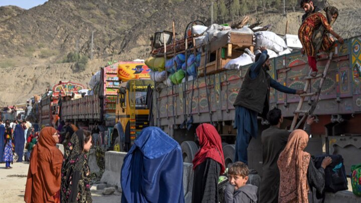 بیش از سه هزار مهاجر افغان در یک روز از پاکستان اخراج شد