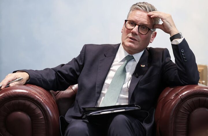 ဗြိတိန်ဝန်ကြီးချုပ် က ထရမ့်ဖိအားအောက် ဒူးထောက်မည် မဟုတ်ဟု ပြောကြား