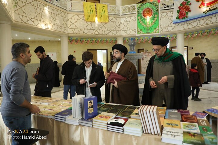 Foto / Kum İmamet Kültür Vakfı’nda Mehdevi Kitap Fuarı