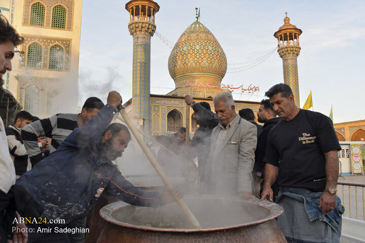 Photos: Cooking 20 tons of Samano in Imamzadeh Sayyed Alaeddin Shiraz