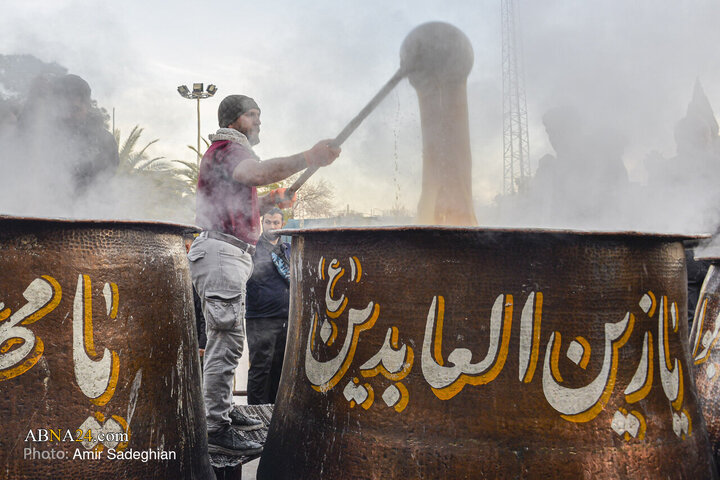 Photos: Cooking 20 tons of Samano in Imamzadeh Sayyed Alaeddin Shiraz
