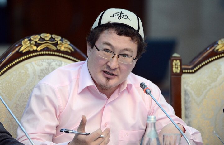 تحلیل کارشناس قرقیزستانی از اغتشاشات ایران: با یک حمله اطلاعاتی پیچیده طرف هستیم