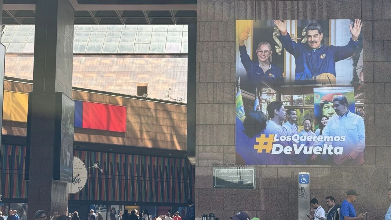 Venezuela sokaklarında Maduro için özgürlük çağrısı yapılıyor