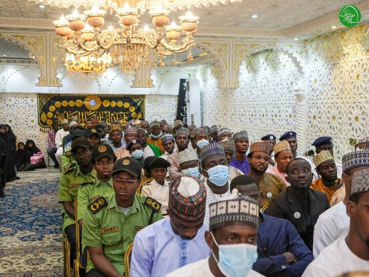 تقرير مصور/ الشيعة النيجيريون يحتفلون بأعياد شعبانية بحضور الشيخ الزكزاكي