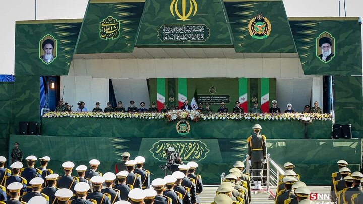 İran'dan mesaj: Her türlü saldırıya karşılık vermek için hazırız