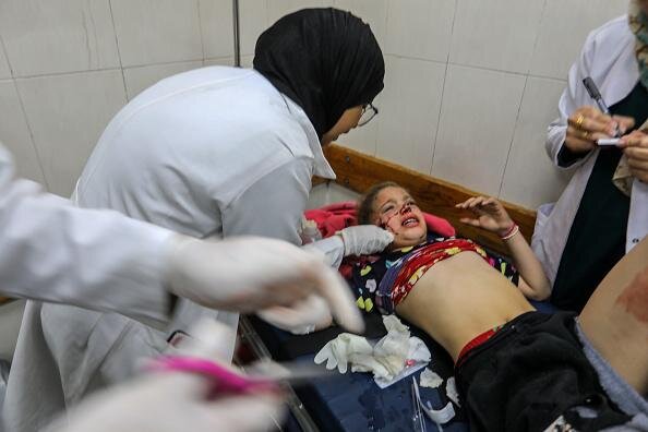 20,000 Palestinian patients await border opening for treatment, including 4,500 children