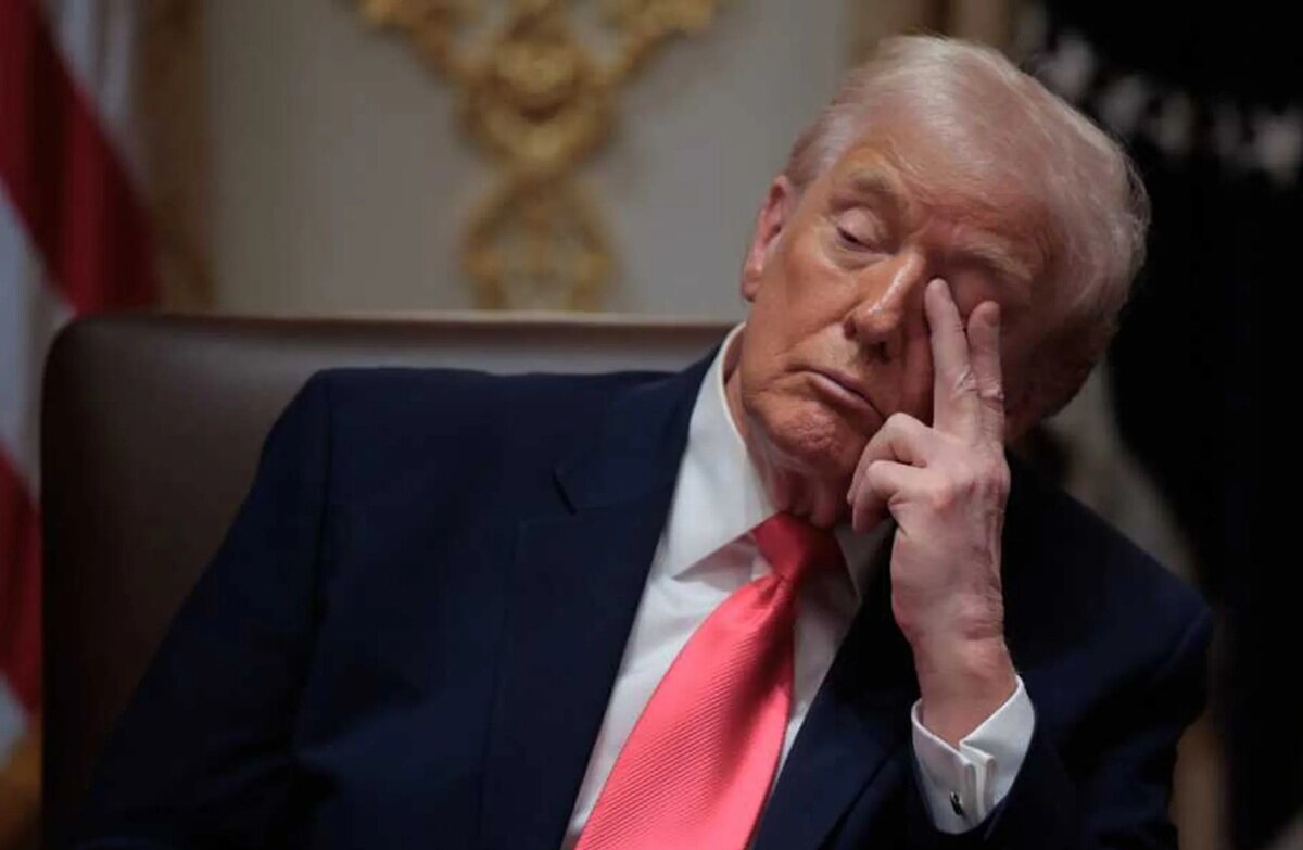 Pahayag ni Trump: “May isa pang fleet na kasalukuyang naglalayag nang marilag patungong Iran. Kaya makikita natin. Sana ay magkasundo sila. Sana ay ma