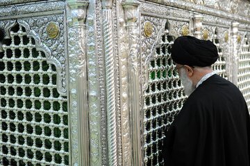 سفر رهبر معظم انقلاب به حرم حضرت معصومه(س) و مسجد جمکران