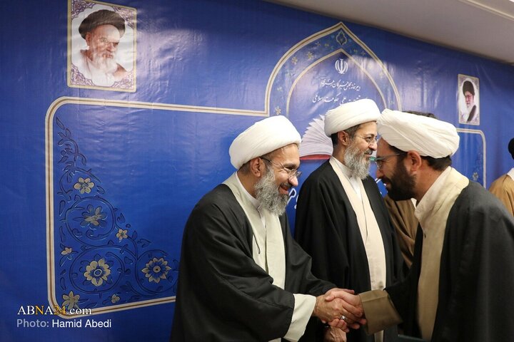 Photos: Seventh “Islamic Governance Book of Year” Conference