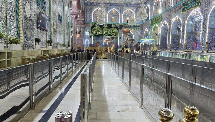 تقرير مصور/ استعدادات في حرم الإمام الحسين (ع) لتنظيم حركة الزائرين في زيارة النصف من شعبان