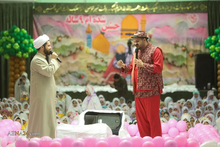 مراسم جشن تکلیف دو هزار دختر ۹ ساله در حرم حضرت فاطمه معصومه(س)