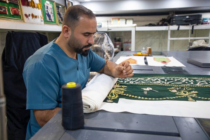 صيانة وترميم المجموعة الثانية من المنسوجات التابعة للعتبة العسكرية المقدسة