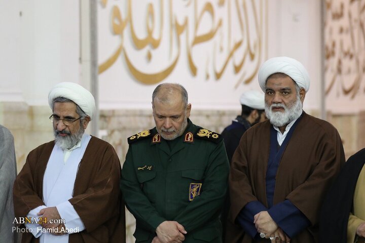 مراسم گرامیداشت شهدای اغتشاشات اخیر در حرم حضرت معصومه(س)