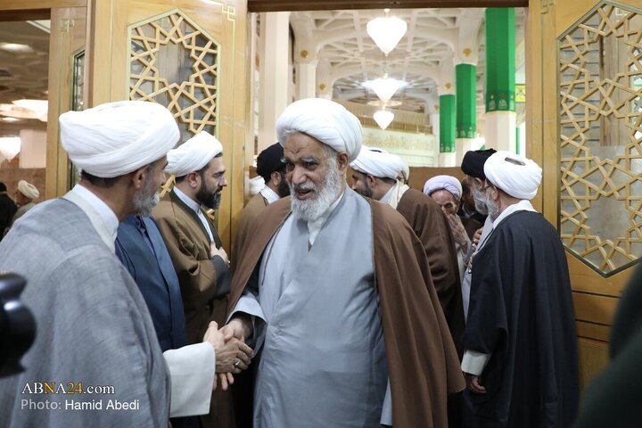 مراسم گرامیداشت شهدای اغتشاشات اخیر در حرم حضرت معصومه(س)