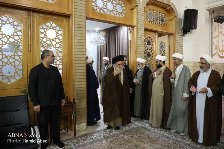 مراسم گرامیداشت شهدای اغتشاشات اخیر در حرم حضرت معصومه(س)