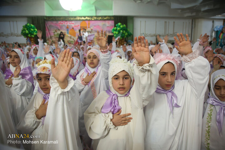 Informe fotográfico | Ceremonia de celebración del Taklif para dos mil niñas de 9 años en el mausoleo de la Excelencia Fátima Masuma (la paz sea con ella)