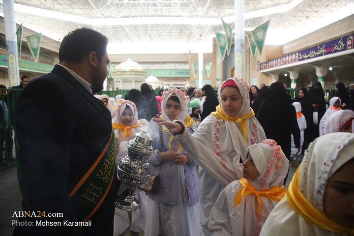 Informe fotográfico | Ceremonia de celebración del Taklif para dos mil niñas de 9 años en el mausoleo de la Excelencia Fátima Masuma (la paz sea con ella)