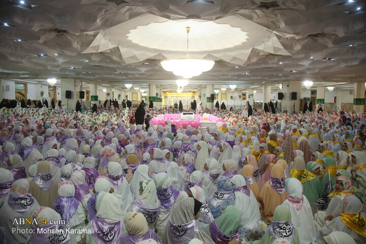 Informe fotográfico | Ceremonia de celebración del Taklif para dos mil niñas de 9 años en el mausoleo de la Excelencia Fátima Masuma (la paz sea con ella)