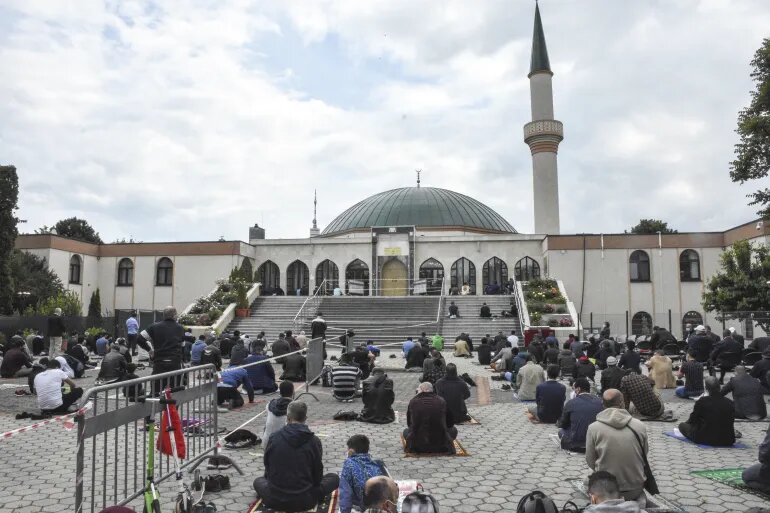 اسلام‌ستیزی نظام‌مند در اتریش؛ از نظرسنجی‌ها تا سیاست‌گذاری رسمی