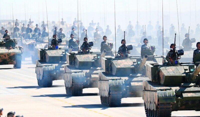 Şi Cinping’in Generalleri: Yolsuzluk ve Siyasi Denetimle Görevden Alınan Subaylar Yarısı Buldu