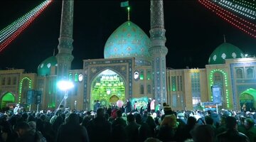 Video | Ang Moske ng Jamkaran sa Paunang Panahon ng Gitnang Buwan ng Sha‘ban: Isang Tanawin ng Masidhing Pag-aasam